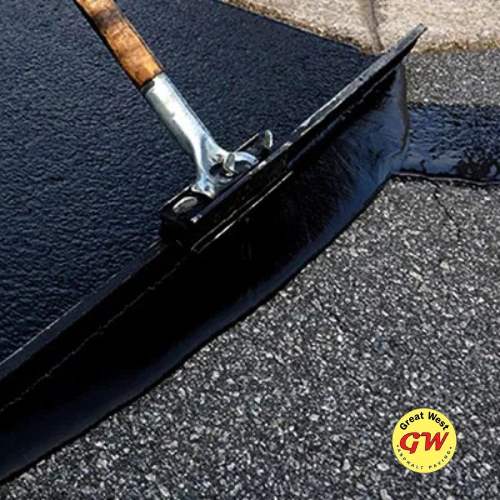 Applying Sealcoating On Driveway In Reno